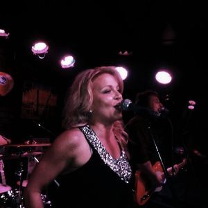 Meet your Posher, Shelley